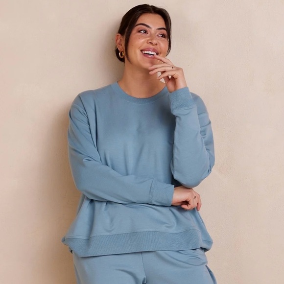 summersalt Sweaters - Summersalt The Softest French Terry Relaxed Crew - Small